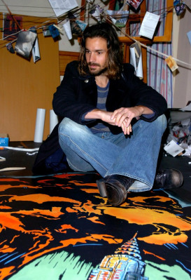 photo 7 in Santiago Cabrera gallery [id627262] 2013-04-23 00:00:00