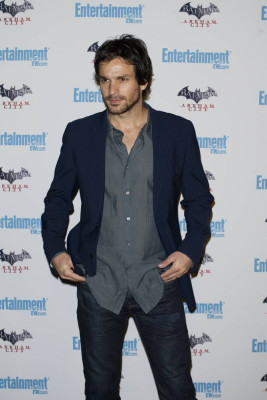 photo 11 in Santiago Cabrera gallery [id627258] 2013-04-23 00:00:00