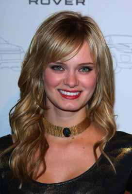 photo 25 in Sara Paxton gallery [id315435] 2010-11-18 00:00:00