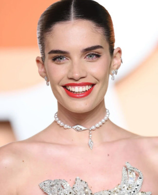 Sara Sampaio at Vanity Fair Oscars Party 2025