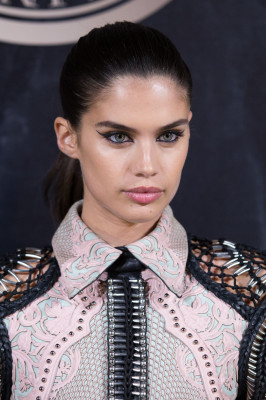 Sara Sampaio – L’Oreal X Balmain Party in Paris 