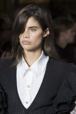 Sara Sampaio – Walks Balmain Fashion Show in Paris