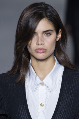Sara Sampaio – Walks Balmain Fashion Show in Paris