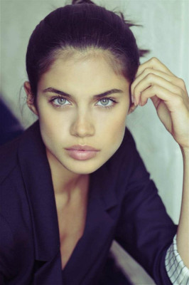 photo 3 in Sara Sampaio gallery [id540238] 2012-07-24 00:00:00
