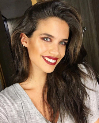photo 16 in Sara Sampaio gallery [id1008589] 2017-11-02 00:00:00