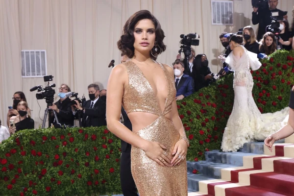Sara Sampaio - 2022 MET Gala 05/02/2022