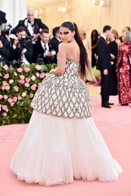 Sara Sampaio – 2019 Met Gala