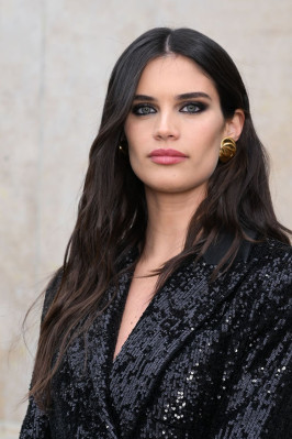 Sara Sampaio – Elie Saab Fall/Winter 2023 Fashion Show in Paris 