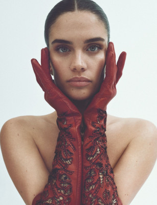 Sara Sampaio by Xavi Gordo for Elle Spain (February 2023)