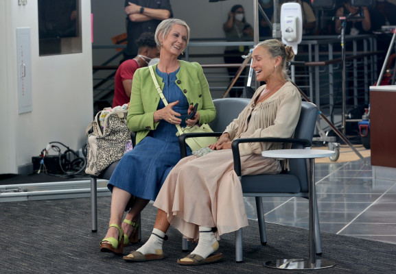 Sarah Jessica Parker - &#039;And Just Like That&#039; Set in New York 08/25/2021