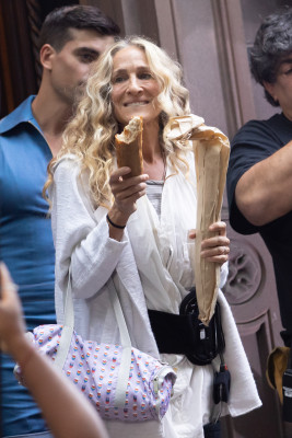 Sarah Jessica Parker - &#039;And Just Like That&#039; Set in New York 09/17/2021