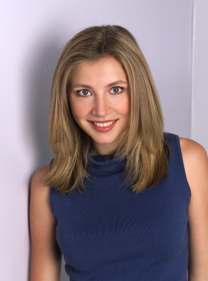 photo 11 in Sarah Chalke gallery [id389859] 2011-04-29 00:00:00