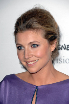 photo 23 in Sarah Chalke gallery [id350801] 2011-02-01 00:00:00