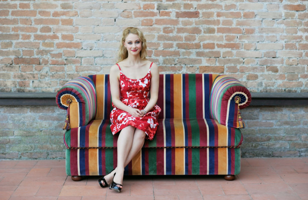 Sarah Gadon pic #608087