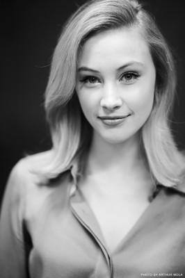 photo 7 in Sarah Gadon gallery [id600444] 2013-01-25 00:00:00