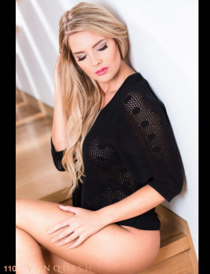 Sarah Harris pic #850760