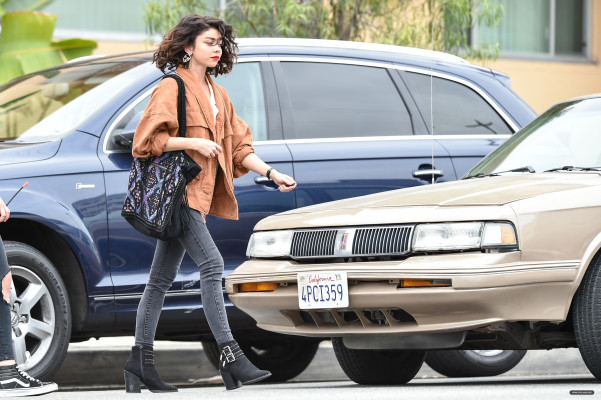 photo 27 in Sarah Hyland gallery [id1074481] 2018-05-31 00:00:00