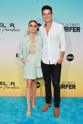 Sarah Hyland – “Bachelor In Paradise” and “The Ultimate Surfer” Premiere in Sant