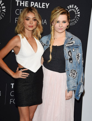 Sarah Hyland – Dirty Dancing PaleyLive LA Spring Event