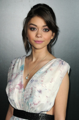 photo 3 in Sarah Hyland gallery [id364920] 2011-02-28 00:00:00