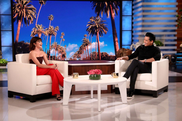 Sarah Hyland-The Ellen Show