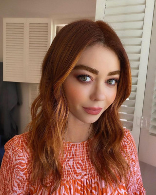 Sarah Hyland 02/28/2021