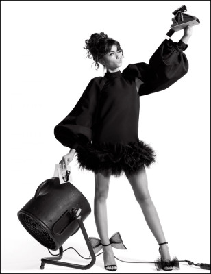 SARAH HYLAND in Cosmpolitan Magazine, May 2020