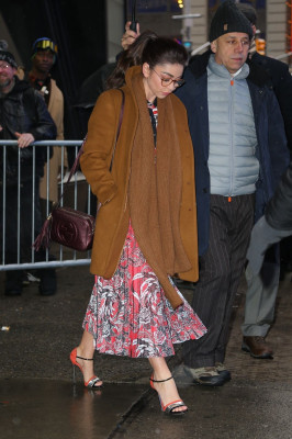 Sarah Hyland- ‘Good Morning America’ in NYC