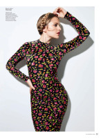 Sarah-Jeanne Labrosse – ELLE Québec October 2019 Issue