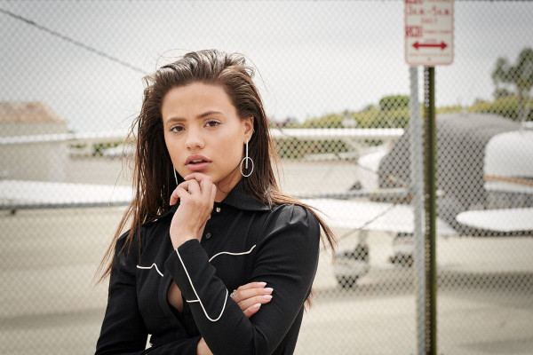 SARAH JEFFERY for Imagista, August 2019