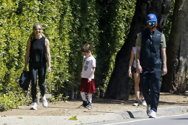Sarah Michelle Gellar, her husband and kids are seen in Los Angeles 11 Apr 2020