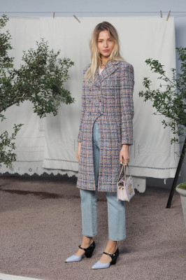 Sasha Luss – Chanel Show at Paris Fashion Week