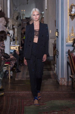 Sasha Luss pic #981381