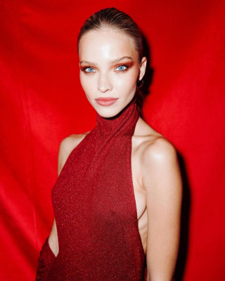 Sasha Luss at the Vogue's party (December 2021)