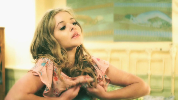 photo 17 in Sasha Pieterse gallery [id808353] 2015-05-22 00:00:00