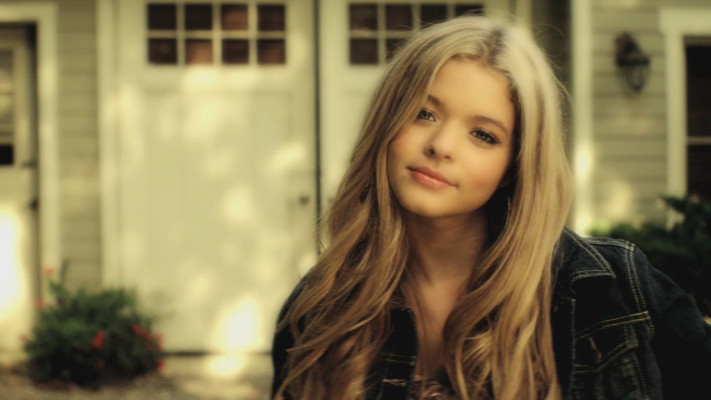 photo 5 in Sasha Pieterse gallery [id810886] 2015-06-04 00:00:00