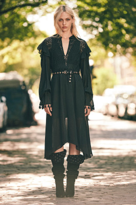 Sasha Pivovarova - Philosophy di Lorenzo Serafini Resort 2019 Collection