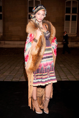 photo 22 in Sasha Pivovarova gallery [id308867] 2010-10-28 00:00:00
