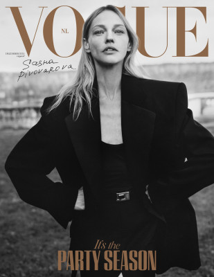 Sasha Pivovarova ~ Vogue NL 12.2023 covers by Agata Serge