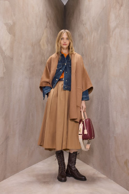 Sasha Pivovarova for CH Herrera