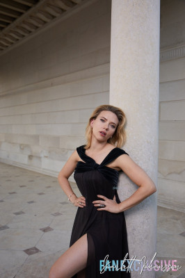 Scarlett Johansson by Zoe McConnell for The Hollywood Reporter 08/02/2019