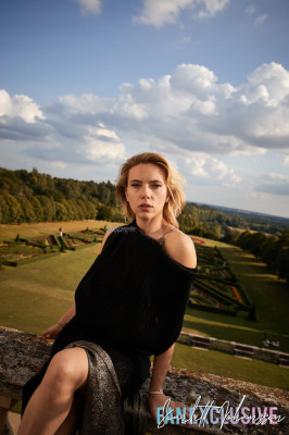 Scarlett Johansson by Zoe McConnell for The Hollywood Reporter 08/02/2019