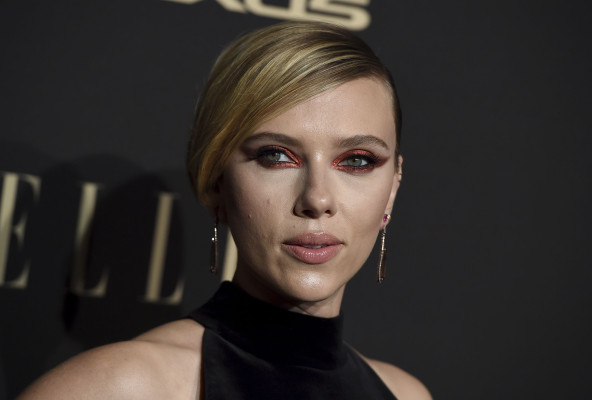 Scarlett Johansson - Elle Women in Hollywood Celebration in Los Angeles 10/14/19