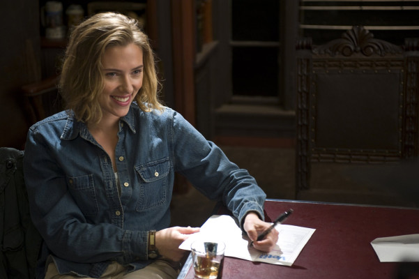 Scarlett Johansson - We Bought A Zoo (2011)