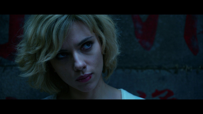Scarlett Johansson - Lucy (2014)