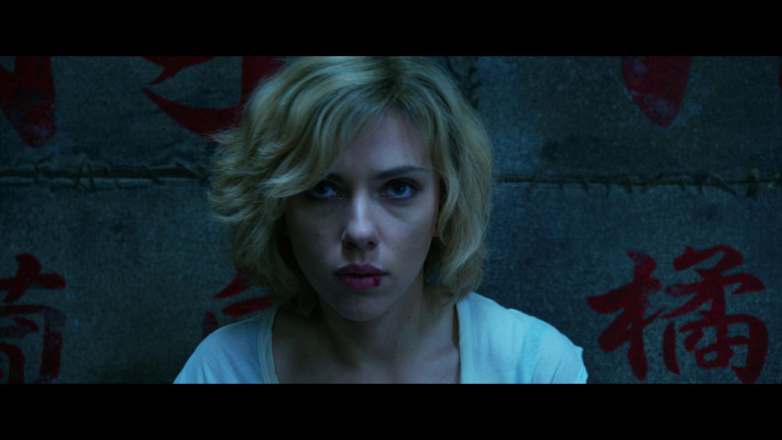 Scarlett Johansson - Lucy (2014)