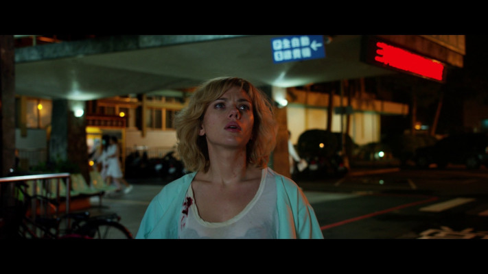 Scarlett Johansson - Lucy (2014)