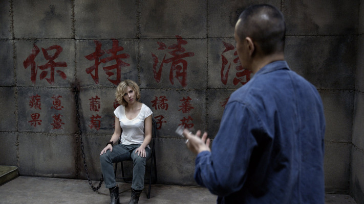Scarlett Johansson - Lucy (2014)