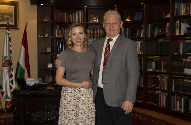 Scarlett Johansson - Budapest 09/22/2019