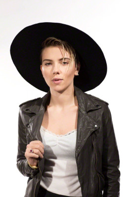 photo 8 in Scarlett Johansson gallery [id829291] 2015-09-11 00:00:00